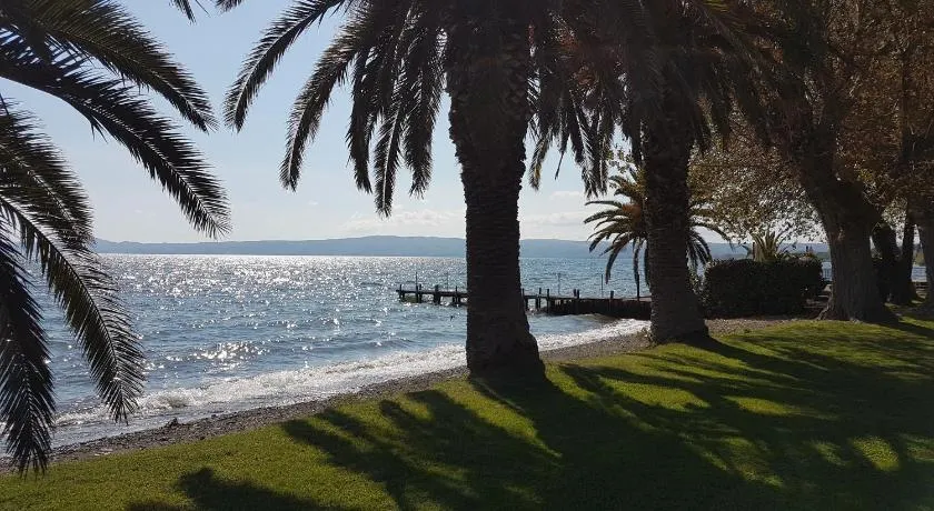 Hotel Eden Sul Lago - Image 1