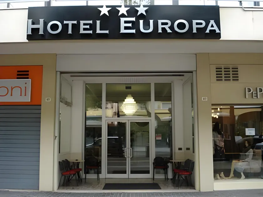 Hotel Europa - Image 1
