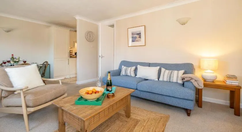 3 St Johns Court - Aldeburgh Coastal Cottages - Image 1