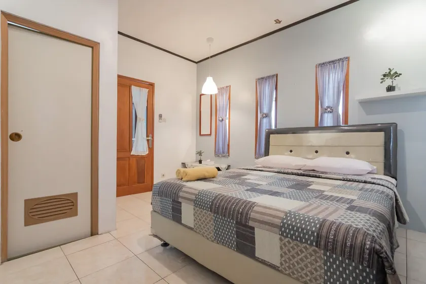 Lembur Kiwari Setra Duta Mitra RedDoorz - Image 1
