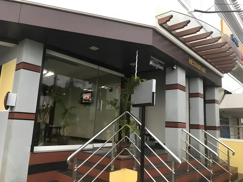 Hotel GVS Residency - Image 1
