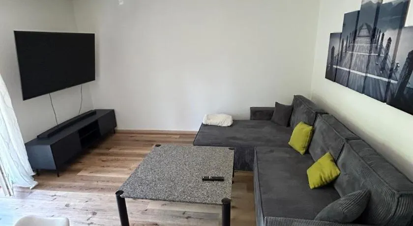 Modern apartment near StJakob - Image 1