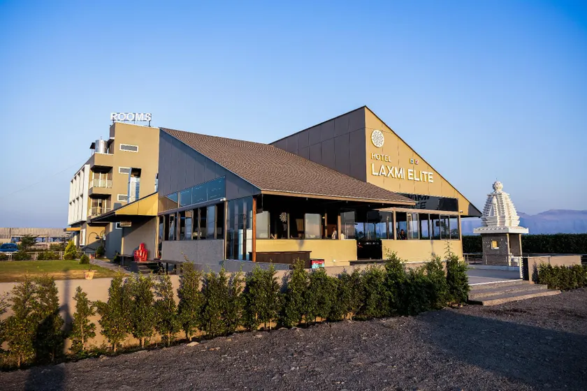 Hotel Laxmi Elite Karad - Image 1