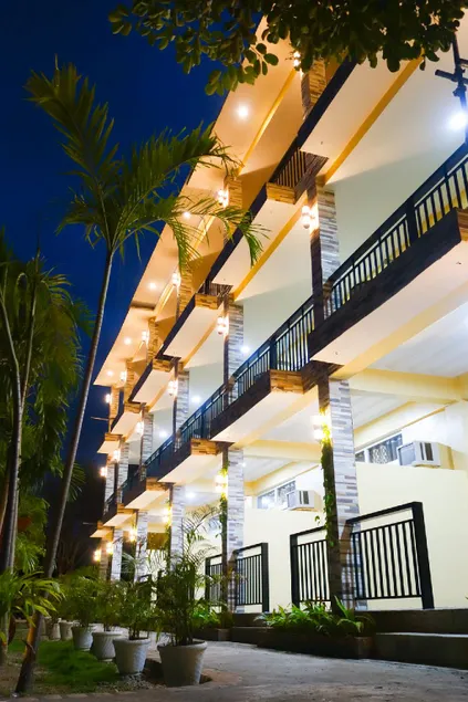 Gem's Paradise Resort - Image 1