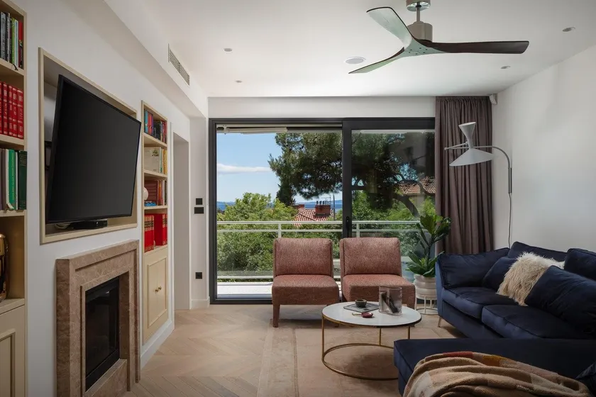 Residence by Splendida Palace - Image 1