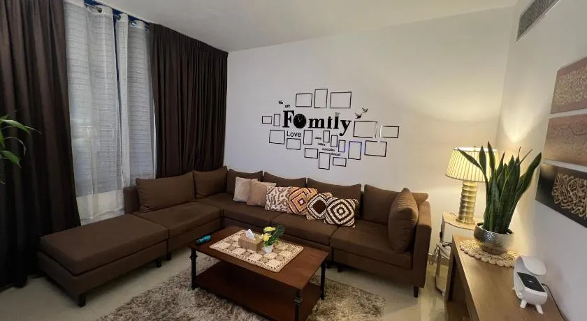 Banny Homes - Deluxe One Bedroom Apartment - Downtown - Image 1