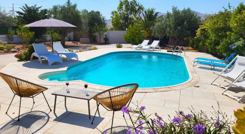 Luxury villa Espera Lagonisi with private pool - Image 1