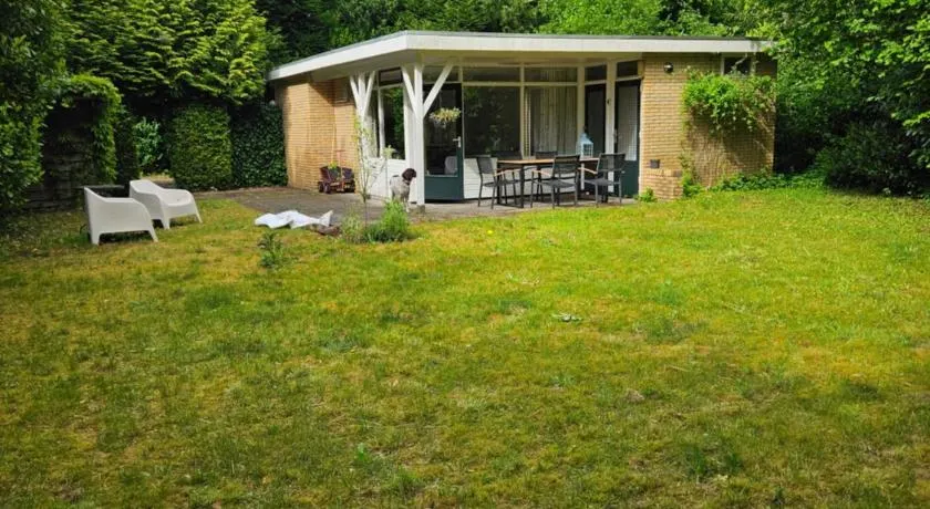 Bungalow Goudhaver | 4 personen - Vakantiepark De Kremmer - Image 1