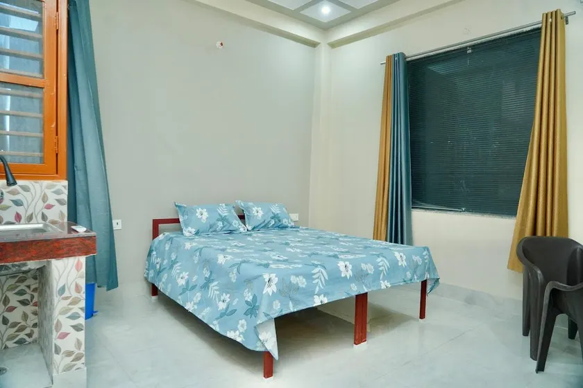Narayan Homestay & Guest House - Image 1