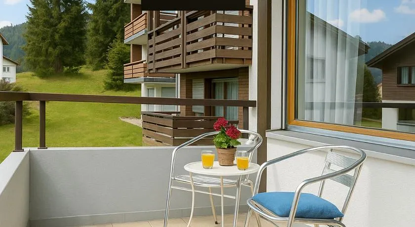 Rehwiesa C04 - Gemütliches Studio Direkt an der Piste - Arosa Stay - Image 1