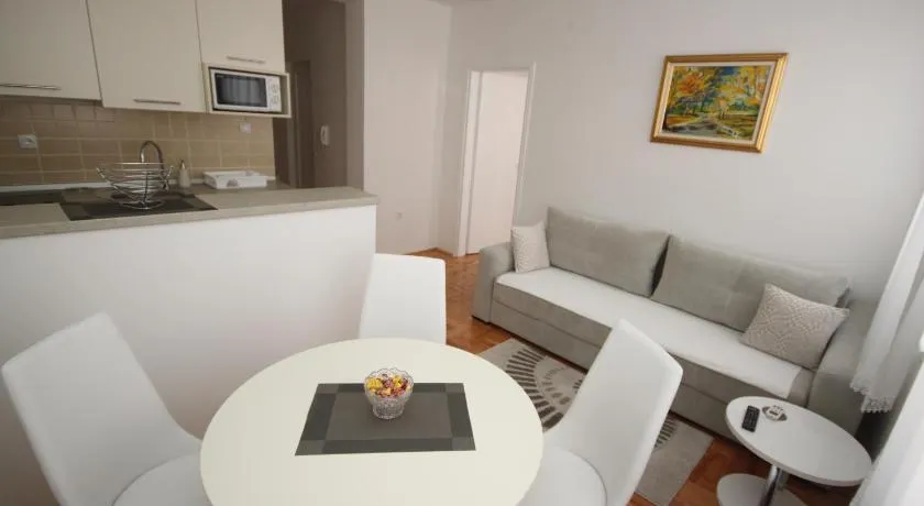 Apartment Harmony - Image 1