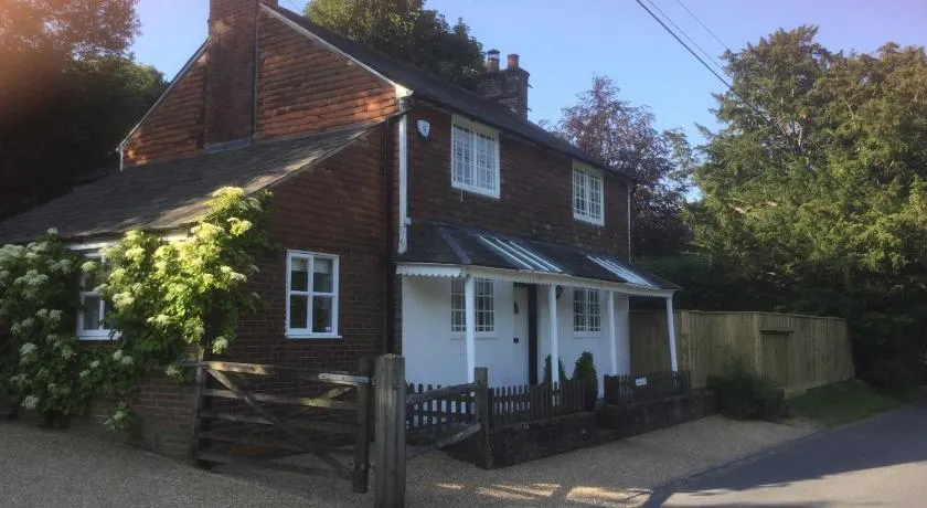 The Cottage - Image 1