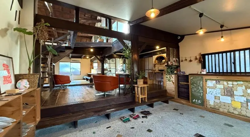YOMOGI GUESTHOUSE - Image 1