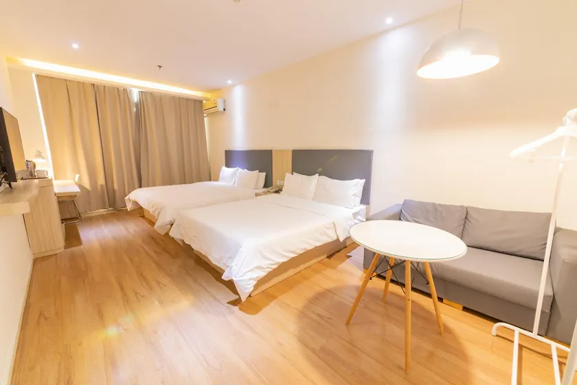 Hanting Hotel Baoding Qiyi Dong Road - Image 1