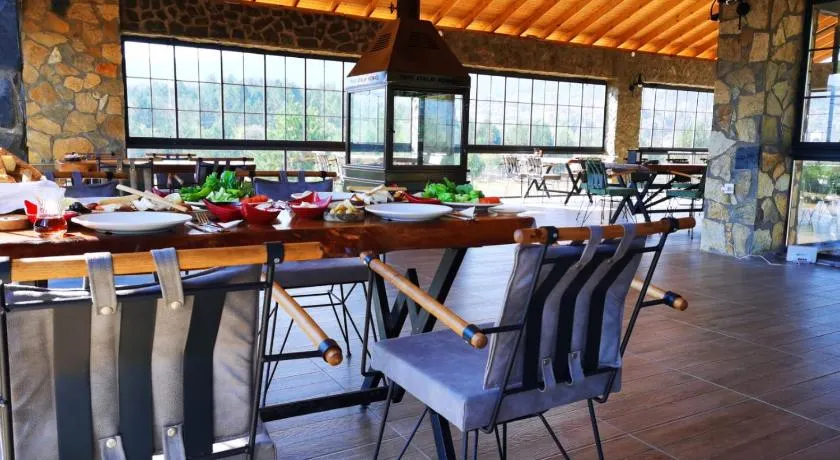 Fikri Atalay Konağı Bungalov Evleri - Image 1