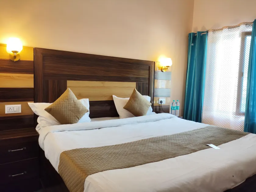 Geetanjali Palace  - Image 1