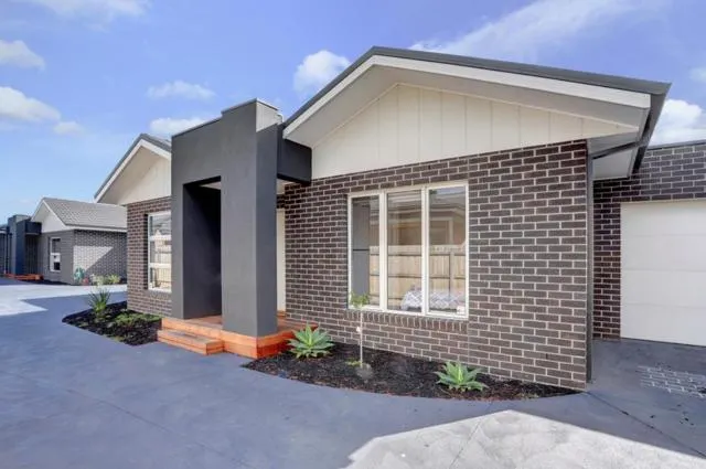 Staughton Sounds - Image 1
