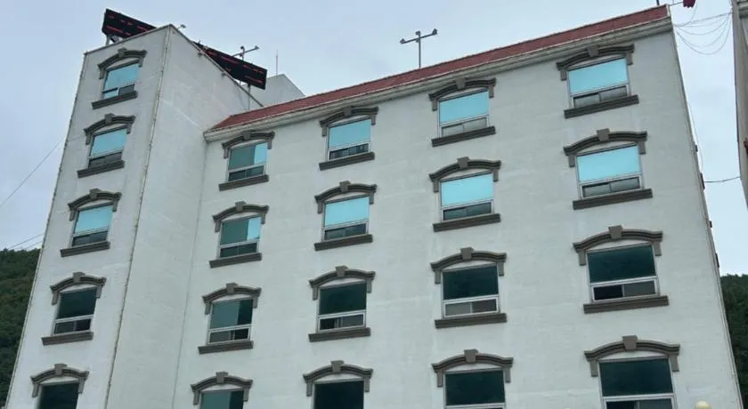 Taebaek Hotel Sorano - Image 1