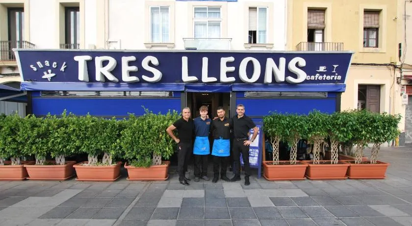 Hotel Tres Leones - Image 1
