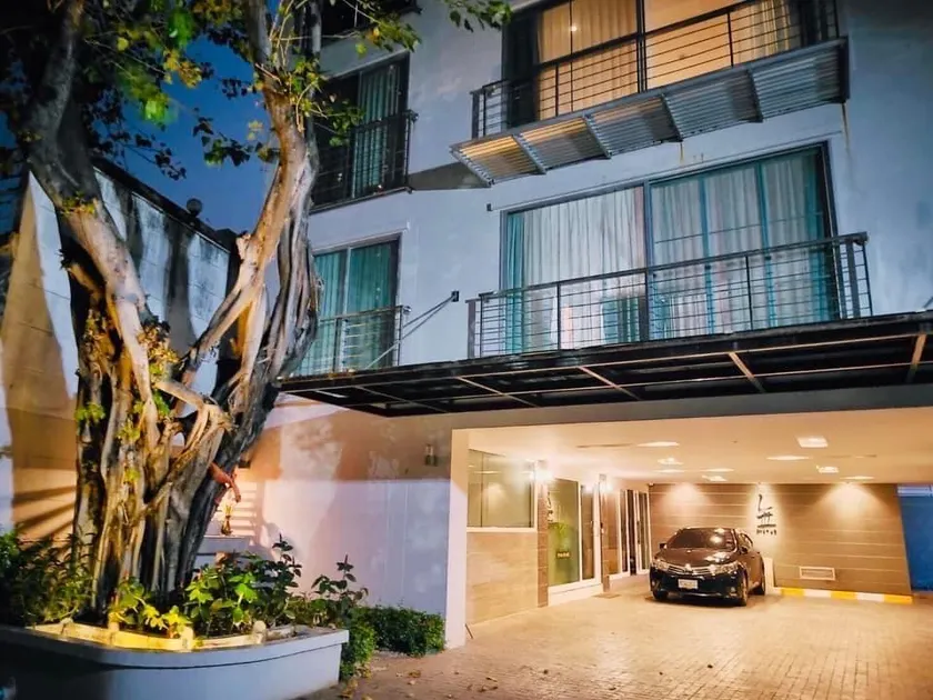 ViVi Avenue Thonglor - Image 1