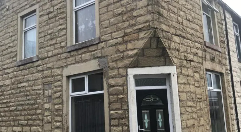 Entire B&B - Image 1