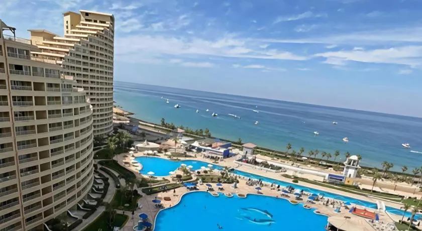 Sky Sea Retreat-Porto Sokhna Towers - Image 1