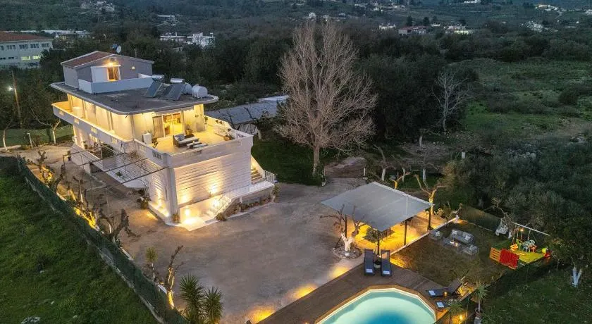 SI-EL Villa - Image 1