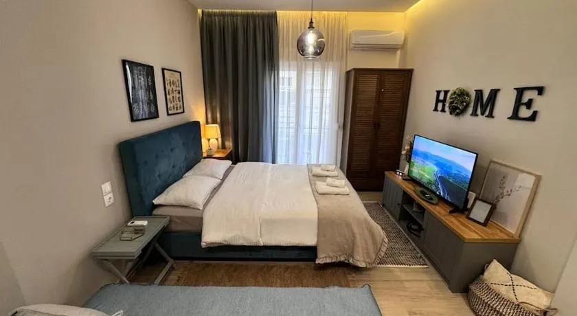 Evann's luxury suite - Image 1