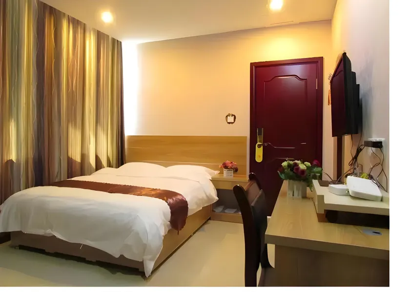 Lang Qiao hotel - Image 1