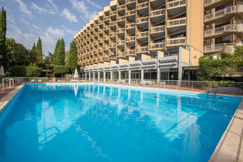 Wyndham Rome Midas - Image 1