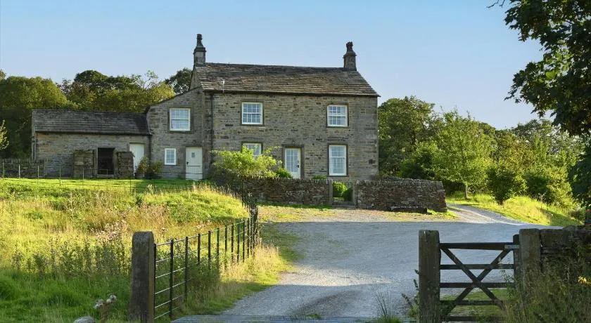 Yellison at Broughton Sanctuary - Image 1