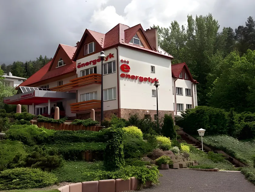 Elita Hotel & Restauracja - Image 1