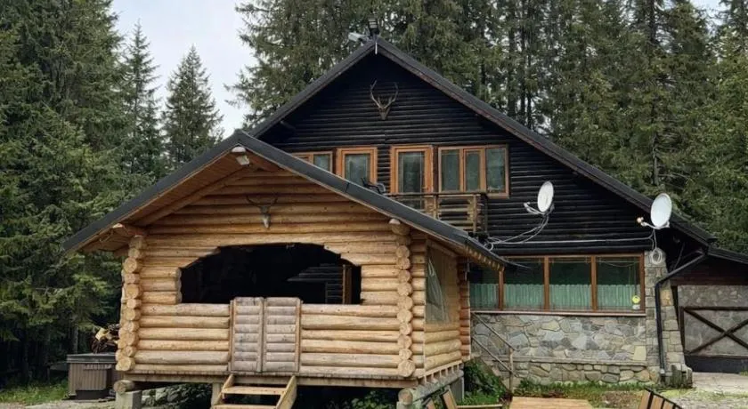 Cabana Laptici - statiunea Pestera-Padina, Bucegi - Image 1
