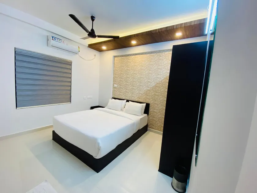 HOTEL NUJOOM - Image 1