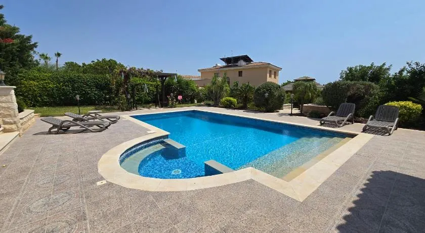 Luxury Villa Aurelia - Image 1