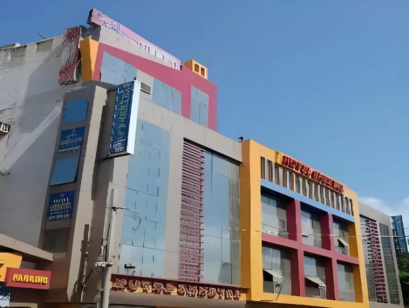 Hotel Sheetal - Image 1