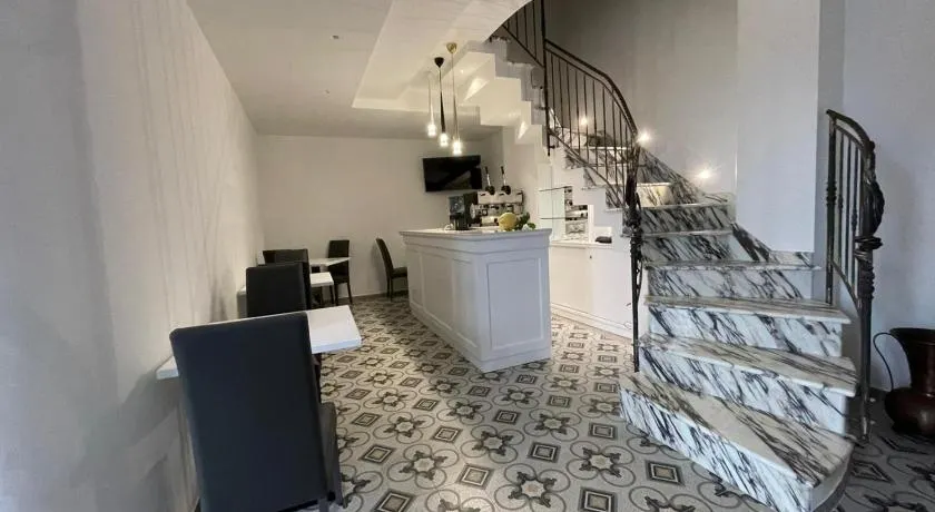 Il covo degli Dei - Image 1