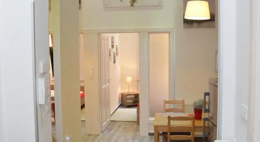 NN Apartmanette - Image 1