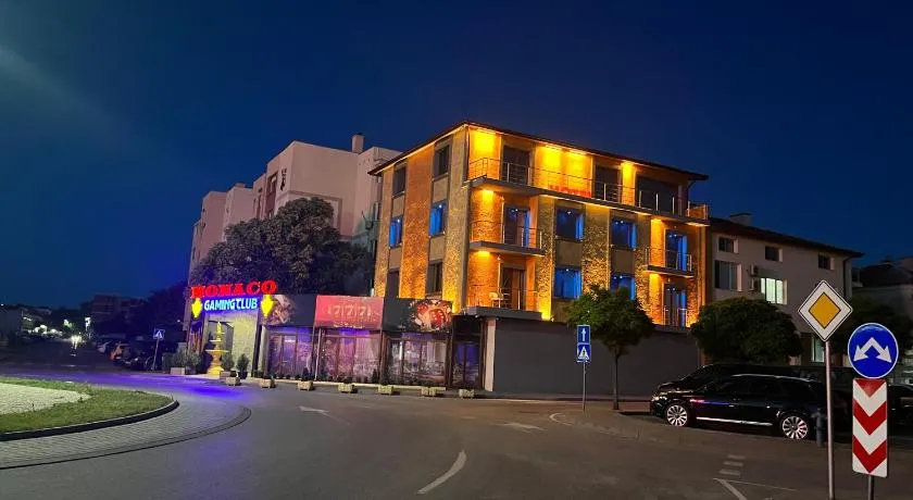 Complex MONACO HOTEL & CASINO - Image 1