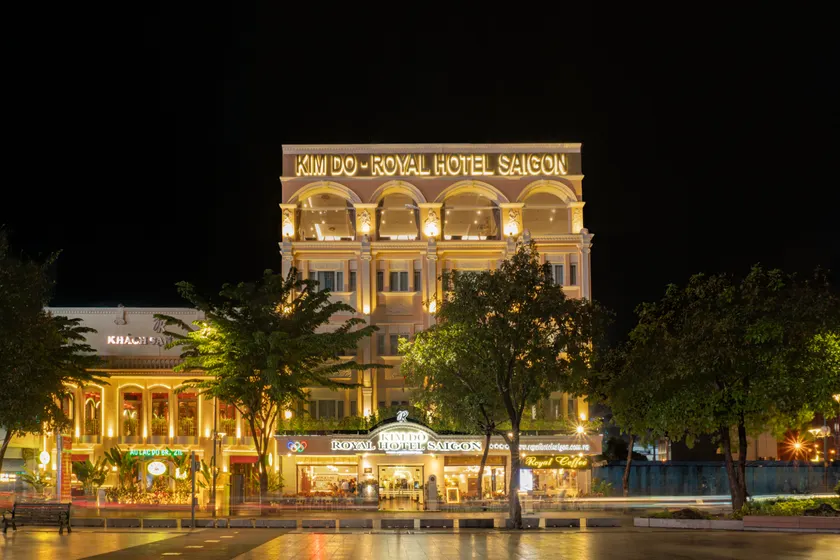 Royal Hotel Saigon - Image 1