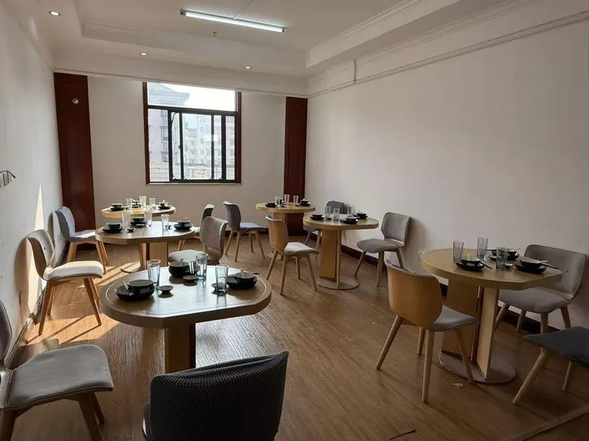 Zhoushan Yunmange Hotel (Putuo Banshengdong Wharf) - Image 1