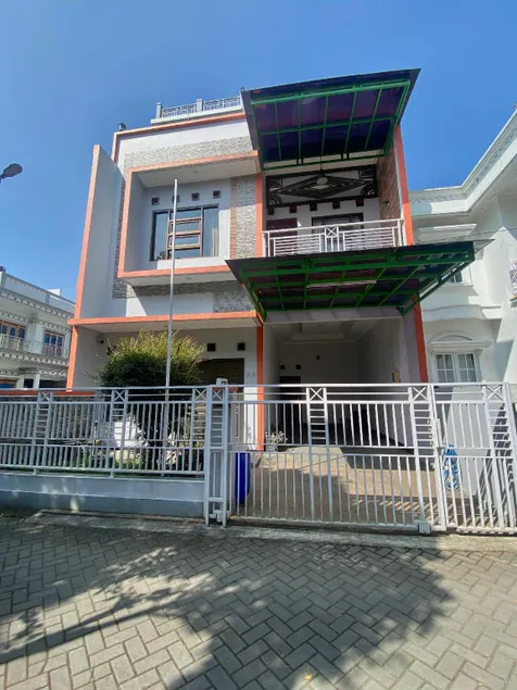 Family Green view home - Image 1