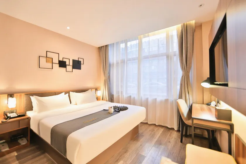 Home Inn Plus Changchun Ziyou Road China Japan Union Hospital - Image 1