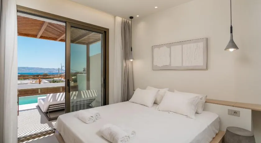 Lavea Milos Boutique Suites - Image 1