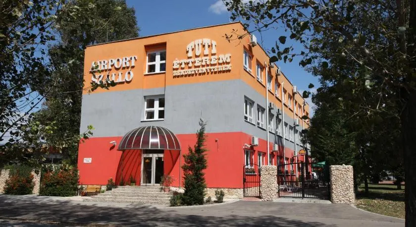 Airport Szálló - Image 1