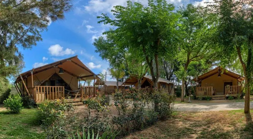 Glamping -Bungalows El Faro - Image 1
