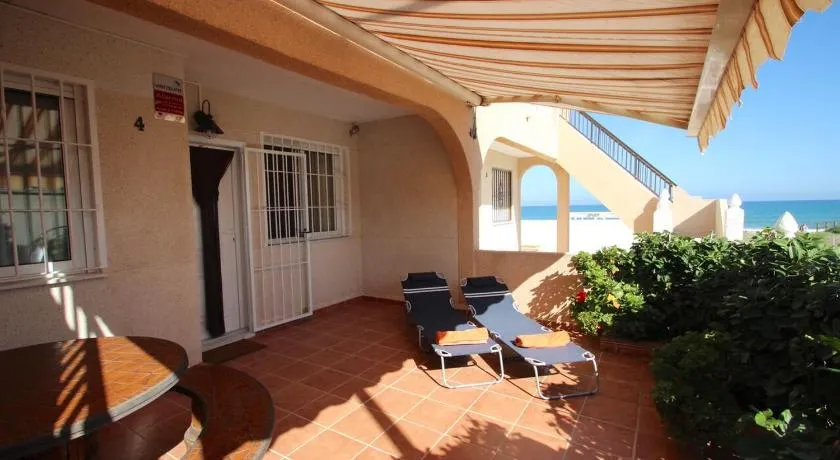 La Mata Beach Bungalow Las Dunas - Image 1