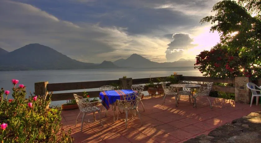Hotel Terrazas Del Lago - Image 1