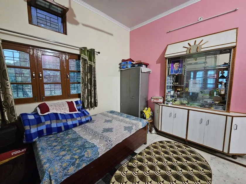 stay with Chauhan Family - Image 1