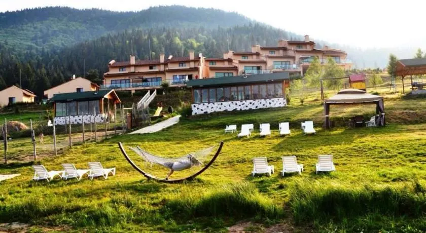 VIP Complex - Image 1
